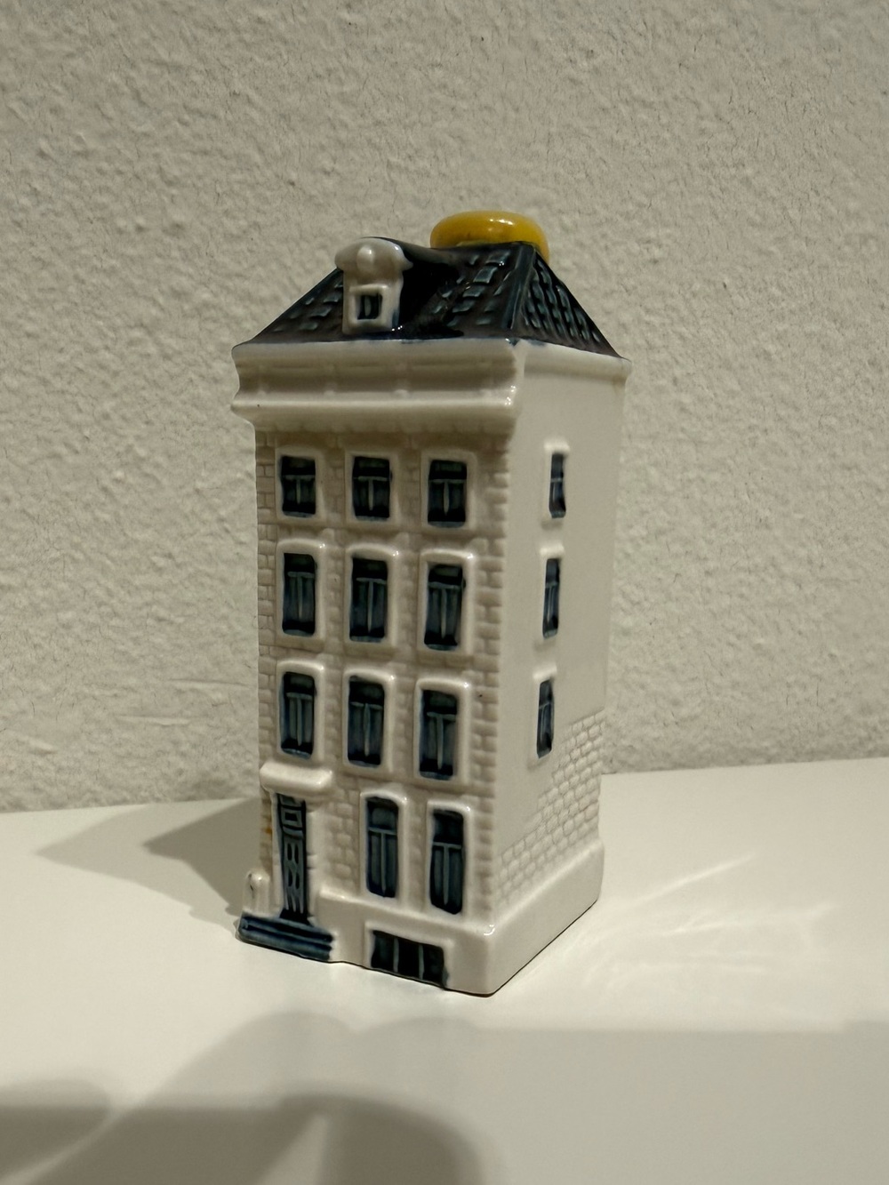 KLM Bols #74 Ceramic Dutch House